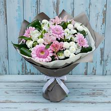 Букет цветов из:  Герберы, Альстромерии и Хризантемы в Зернограде