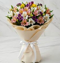 Букет цветов из:  Альстромерии в Зернограде
