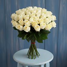 Букет 51 Белая роза Эдлесс Лав в Зернограде