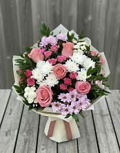 Букет цветов из:  Альстромерии, Гвоздики, Розы и Хризантемы #REPLACE_PRED# Зернограде