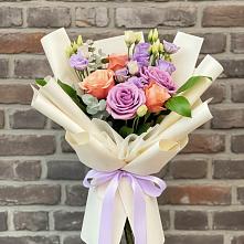 Букет цветов из:  Лизиантусы и Розы #REPLACE_PRED# Зернограде