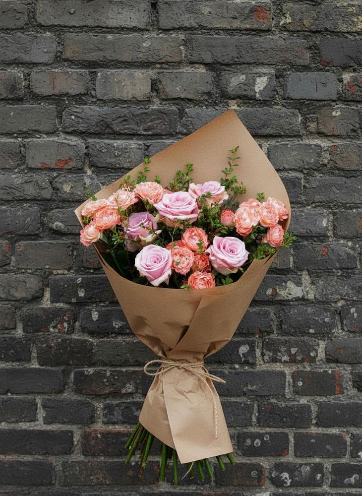 Букет цветов из: Розы в Зернограде