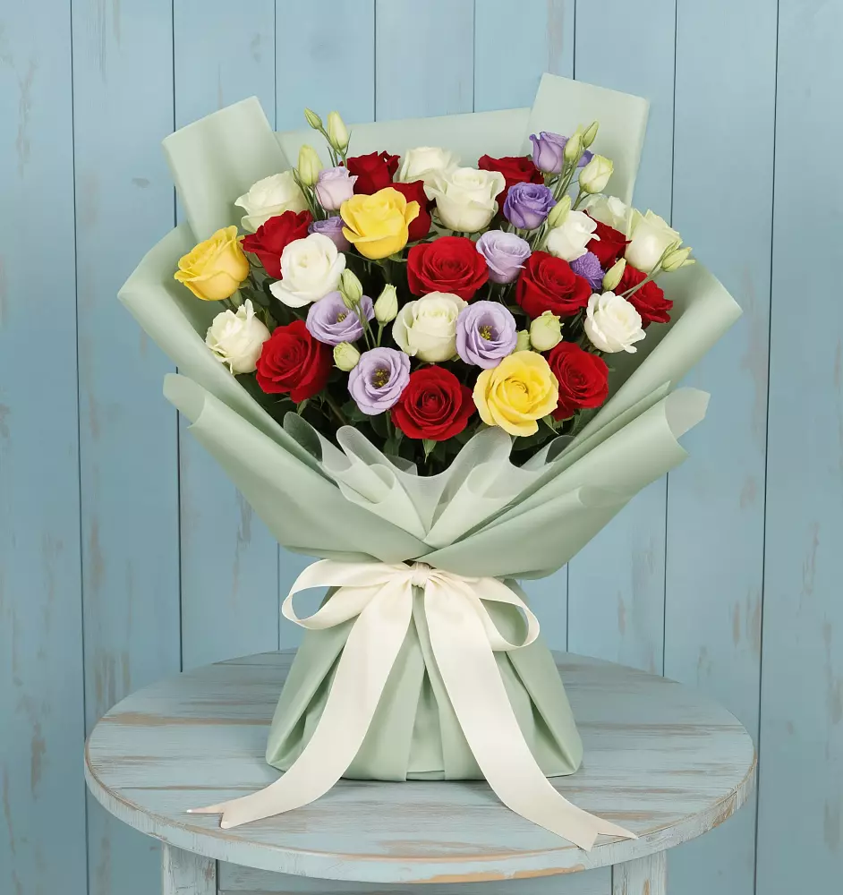 Букет цветов из: Розы в Зернограде